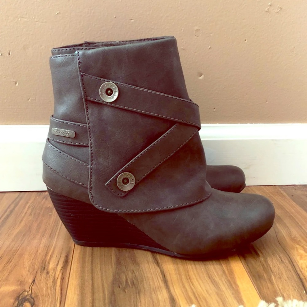 Blowfish Grey Wedge Boots